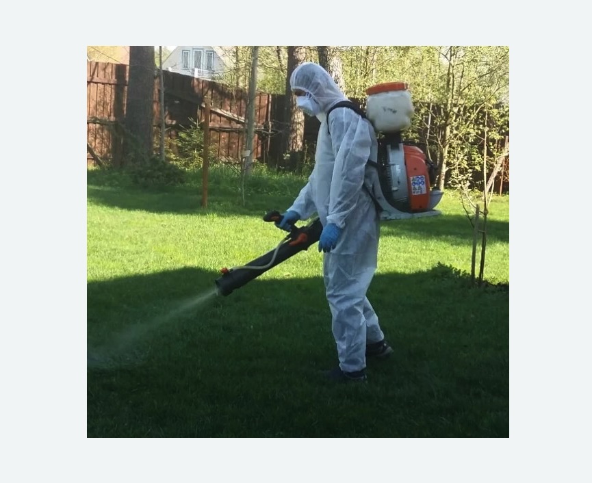 Обработка территории от клещей в Левобережном районе Москвы